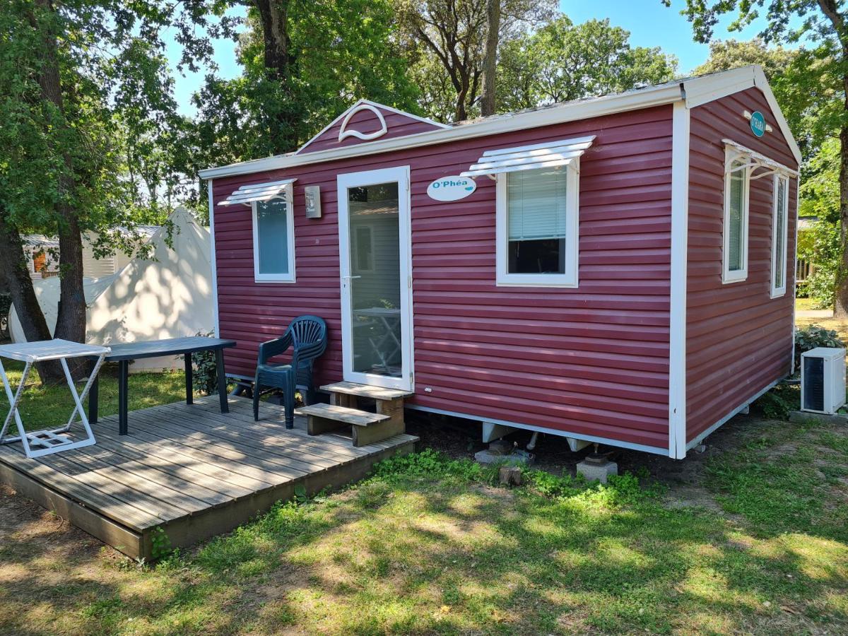 Camping Fleur D'Oleron Saint-Pierre-d'Oleron Exteriör bild