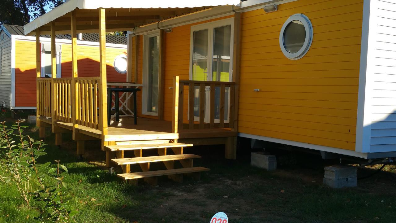 Camping Fleur D'Oleron Saint-Pierre-d'Oleron Exteriör bild